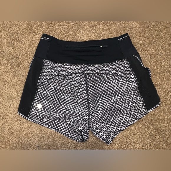 Lululemon speed up HR shorts - Picture 2 of 4
